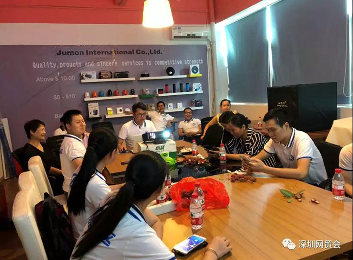 電源適配器批發(fā) 電源適配器批發(fā)